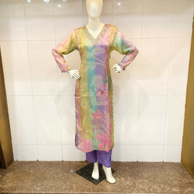 Multicolored straight suit with floral 2D design 