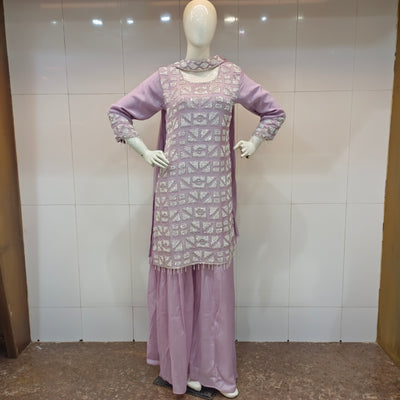  a purple traditional outfit with handwork